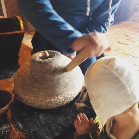 Markus from Apri Ludibundi group making four with his mill